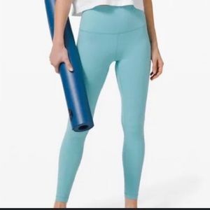 Lululemon Align 25’’ - Size 4, Blue